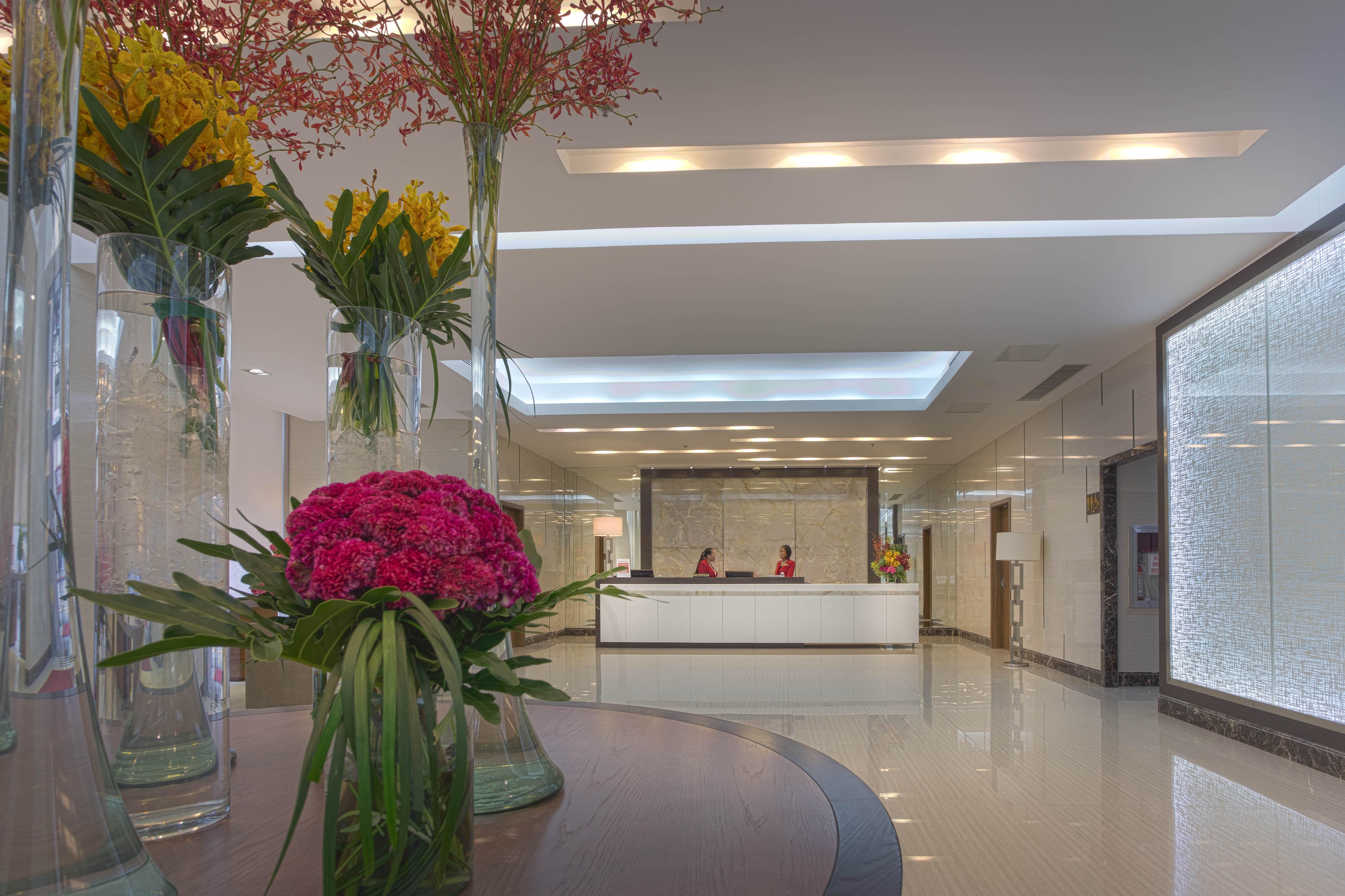 Valero Grand Suites By Swiss-Belhotel San Pedro Makati Exterior foto