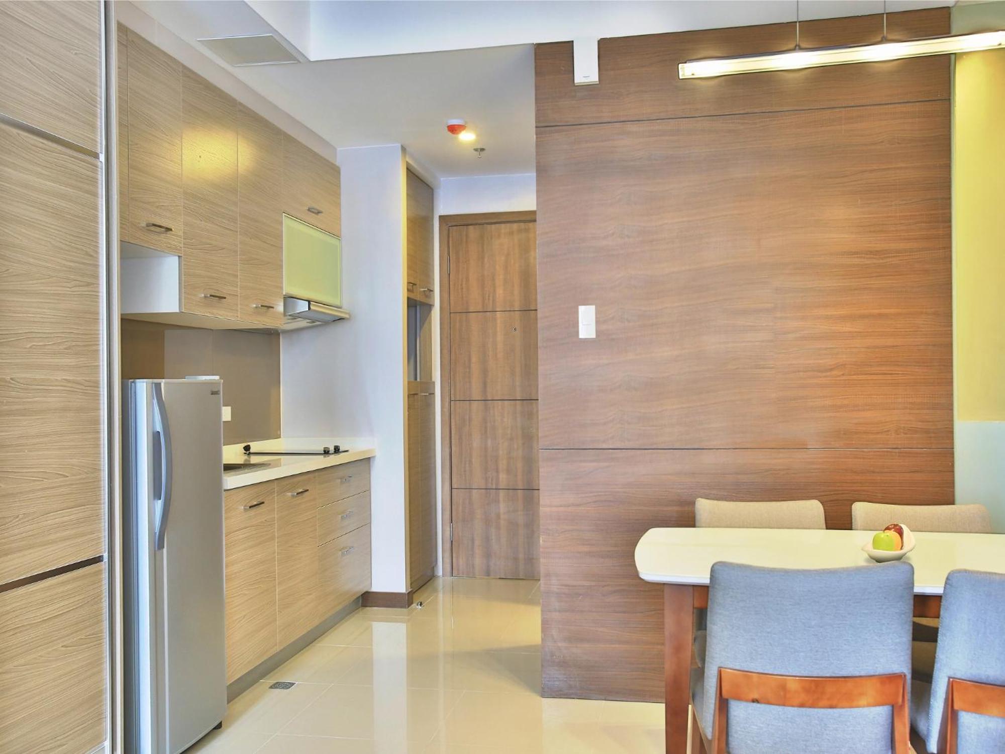 Valero Grand Suites By Swiss-Belhotel San Pedro Makati Exterior foto