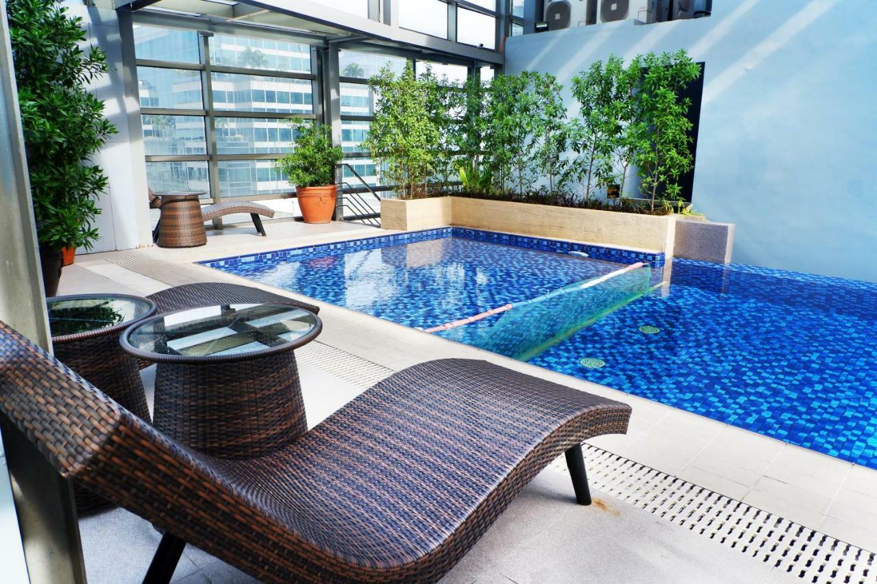 Valero Grand Suites By Swiss-Belhotel San Pedro Makati Exterior foto